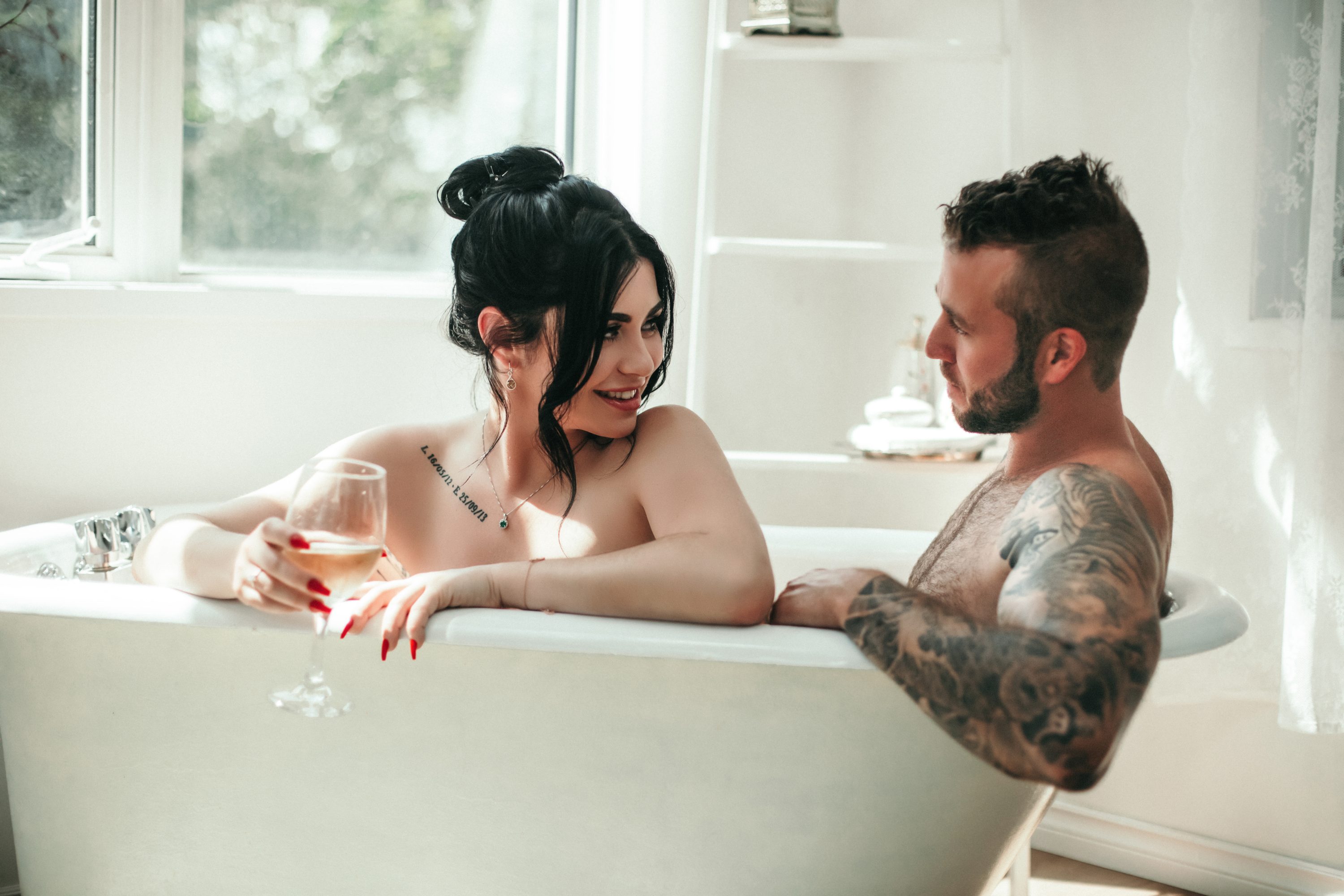 Want to do a couple boudoir session but having a hard time getting him to want to participate? Check out our top 6 FUN ways to get him on board. | couples boudoir | boudoir shoot | boudoir tips | intimate photoshoot